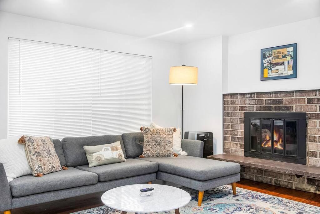 Seattle Cloud 2Br Prime Location Apartment ภายนอก รูปภาพ